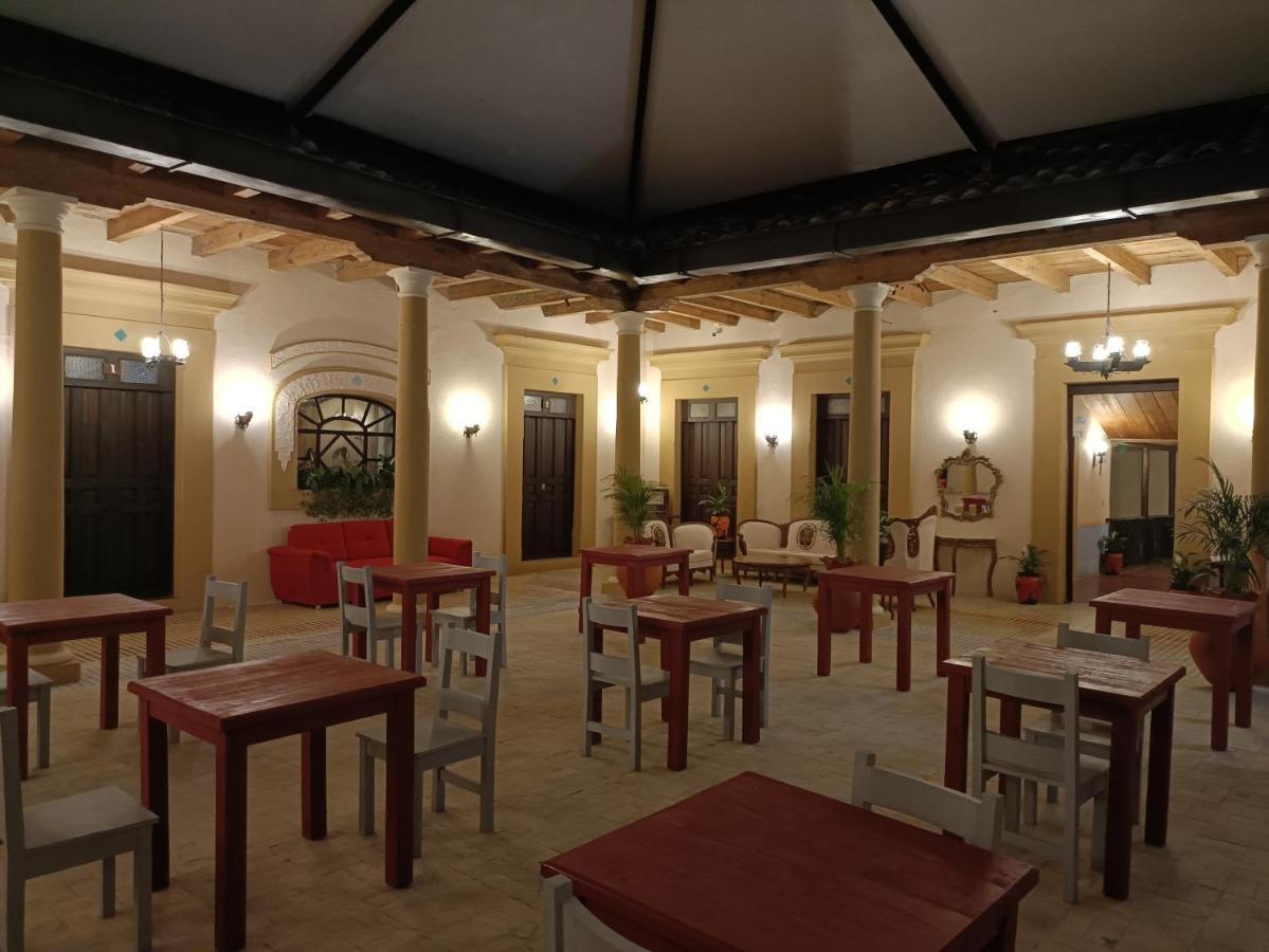 Hotel La Capilla ซานกริสโตบัล เด ลาสกาซาส ภายนอก รูปภาพ