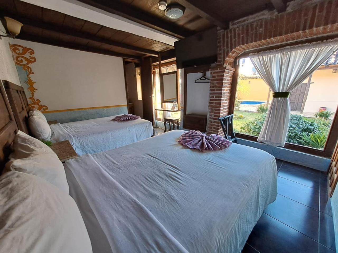 Hotel La Capilla ซานกริสโตบัล เด ลาสกาซาส ภายนอก รูปภาพ