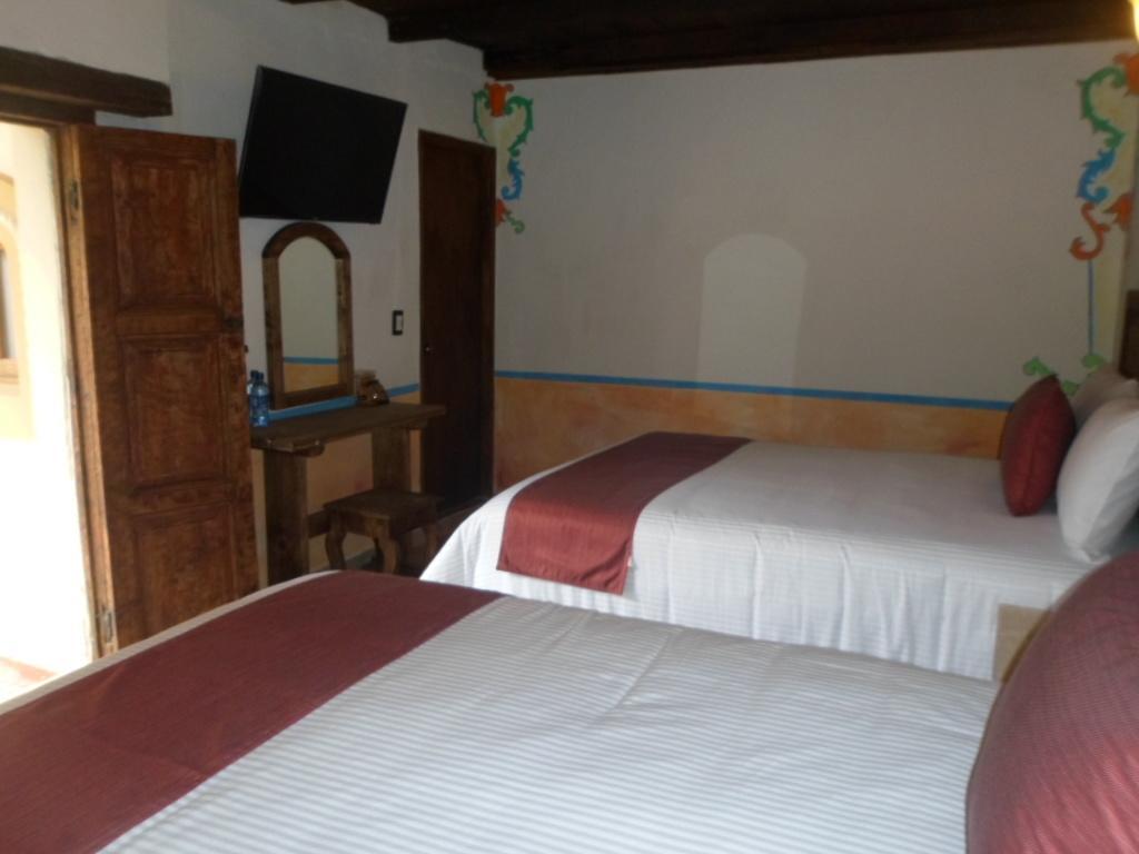 Hotel La Capilla ซานกริสโตบัล เด ลาสกาซาส ห้อง รูปภาพ