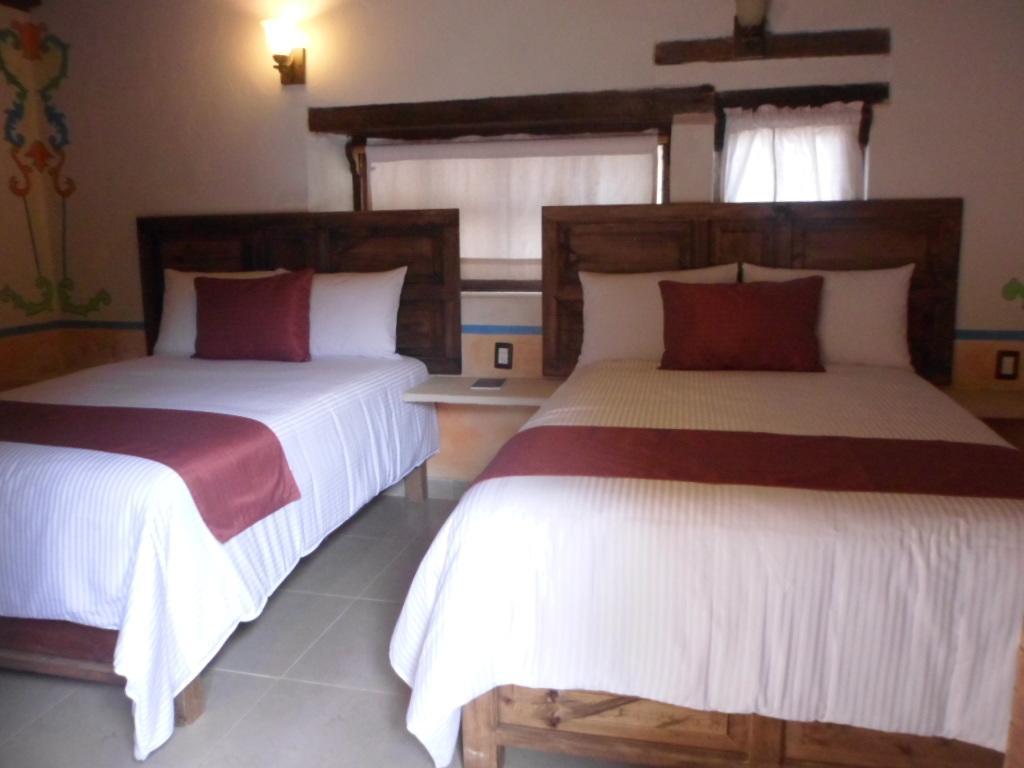 Hotel La Capilla ซานกริสโตบัล เด ลาสกาซาส ห้อง รูปภาพ