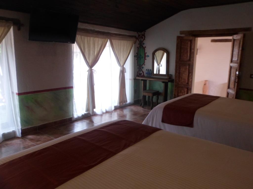 Hotel La Capilla ซานกริสโตบัล เด ลาสกาซาส ห้อง รูปภาพ