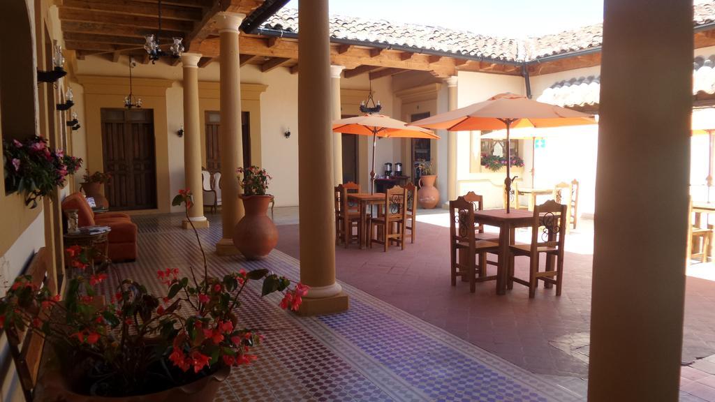 Hotel La Capilla ซานกริสโตบัล เด ลาสกาซาส ภายนอก รูปภาพ