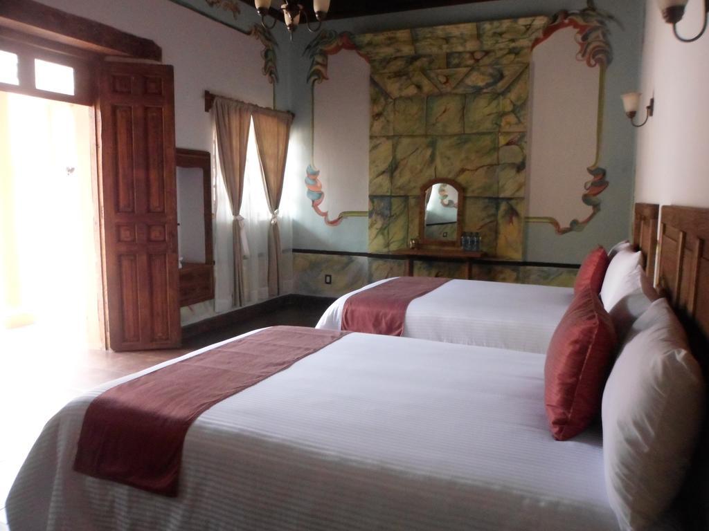 Hotel La Capilla ซานกริสโตบัล เด ลาสกาซาส ภายนอก รูปภาพ
